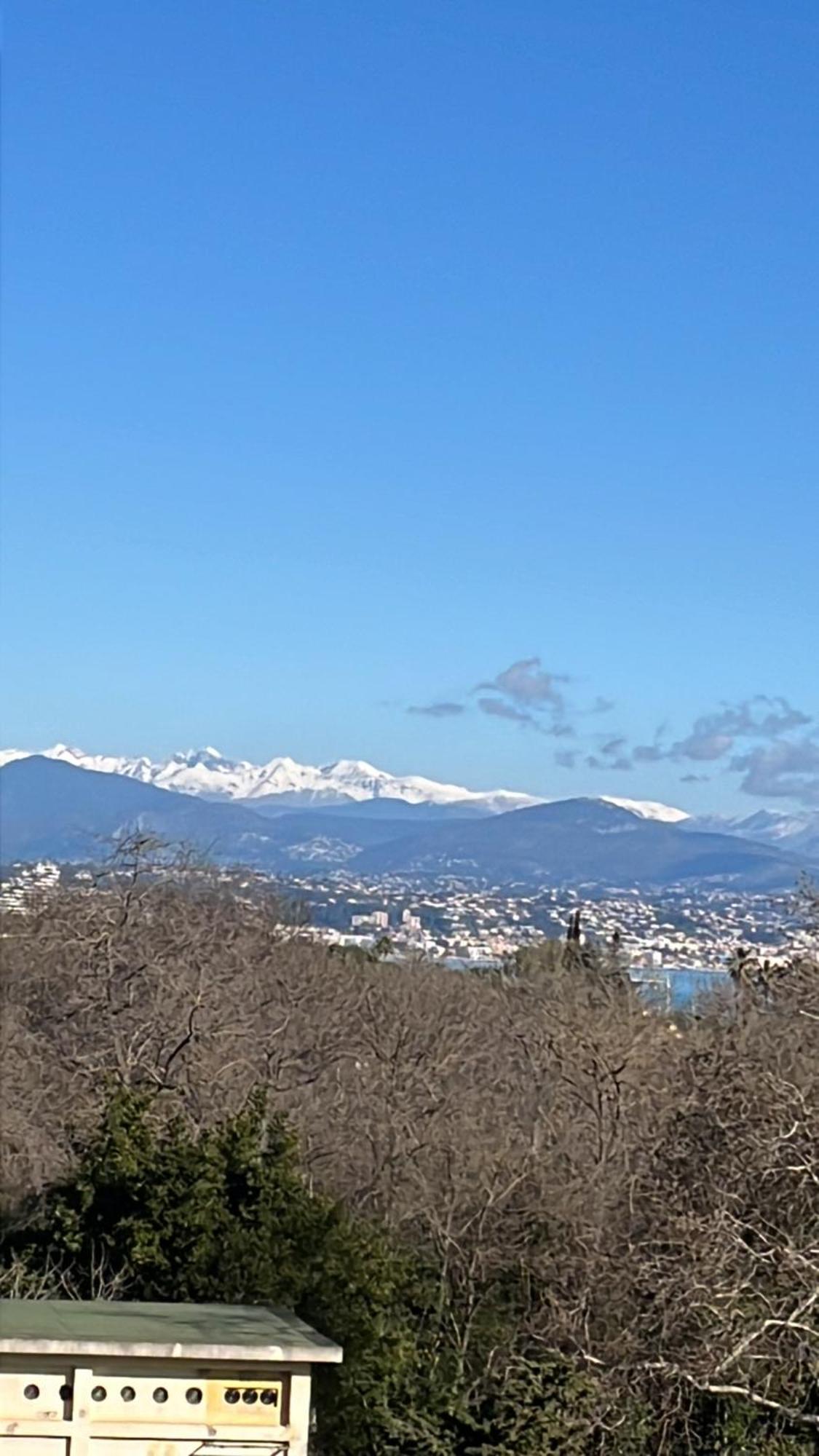 Appartement Vue Mer Acces Plage Antibes Buitenkant foto